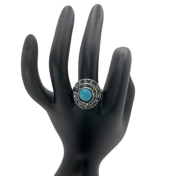 Silver and Light Blue Rhinestone Statement Ring - Size 9.5 - Picture 2 of 7